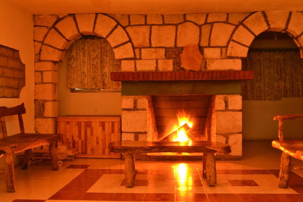 Hotel Posada Del Cobre Кріл Екстер'єр фото