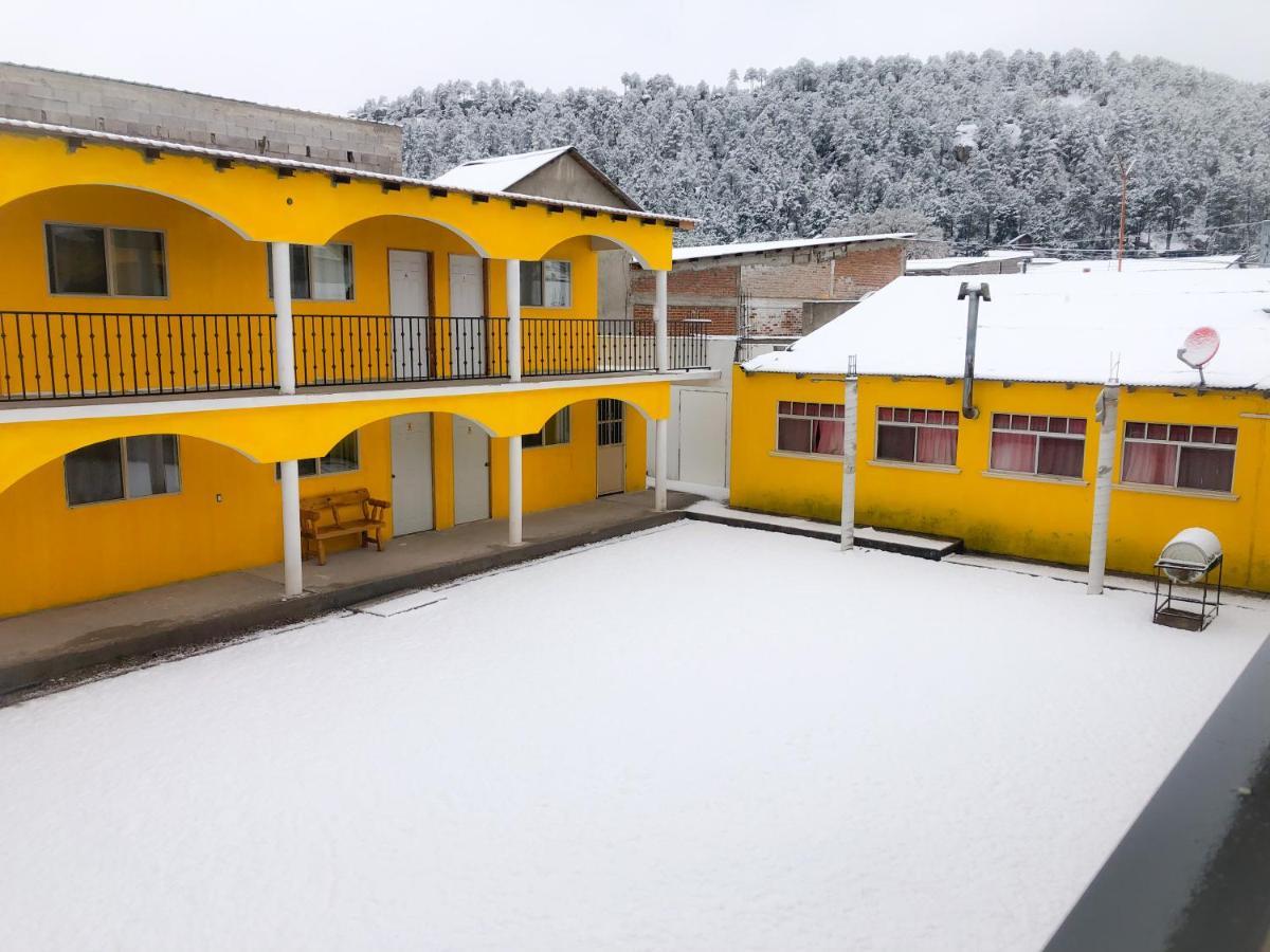 Hotel Posada Del Cobre Кріл Екстер'єр фото