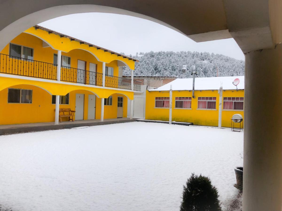 Hotel Posada Del Cobre Кріл Екстер'єр фото