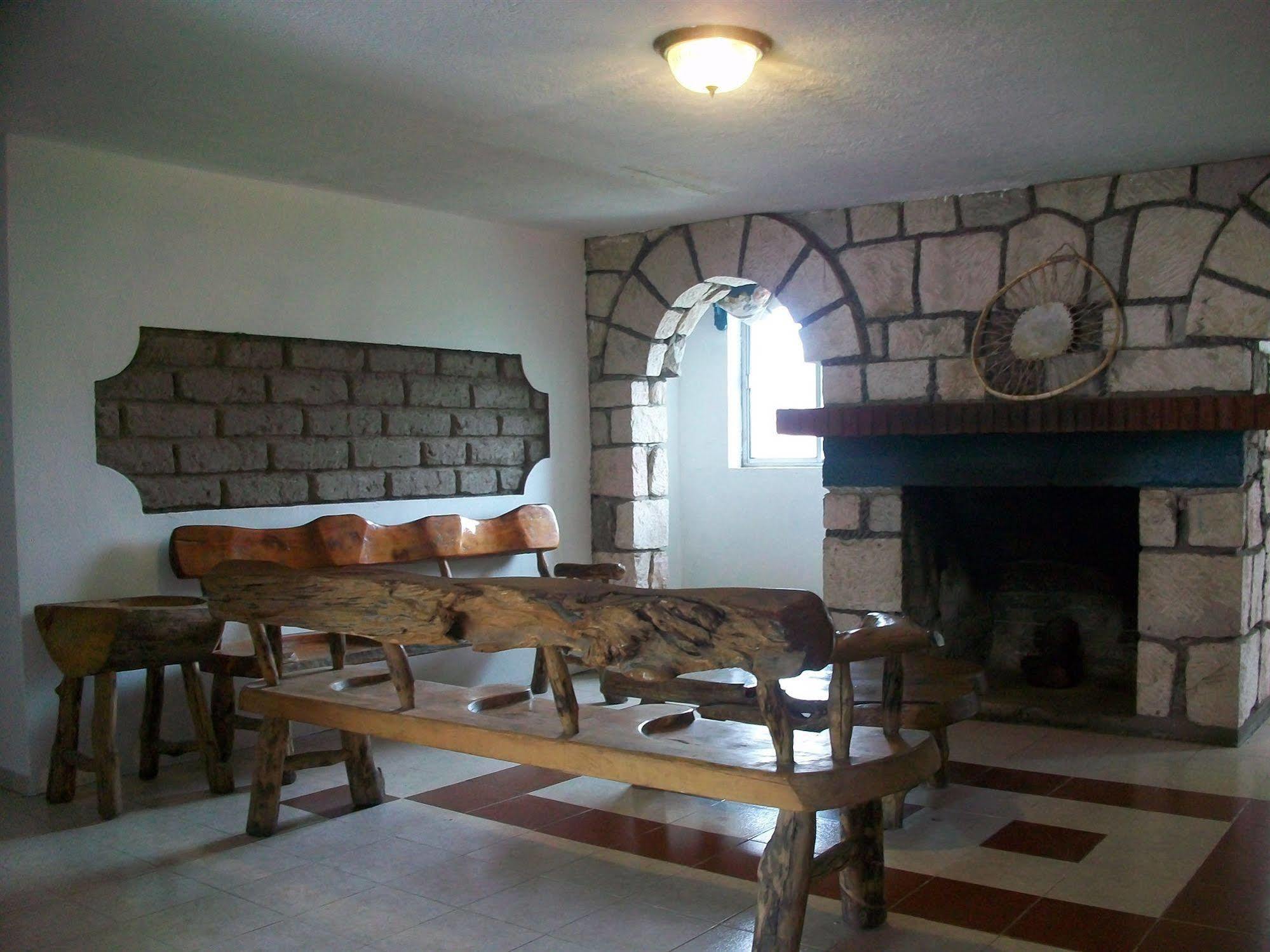 Hotel Posada Del Cobre Кріл Екстер'єр фото